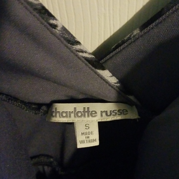 Dress - Picture 4 of 6